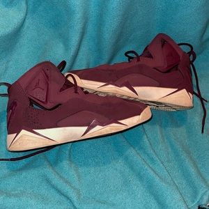 Youth size 7 jordan shoes